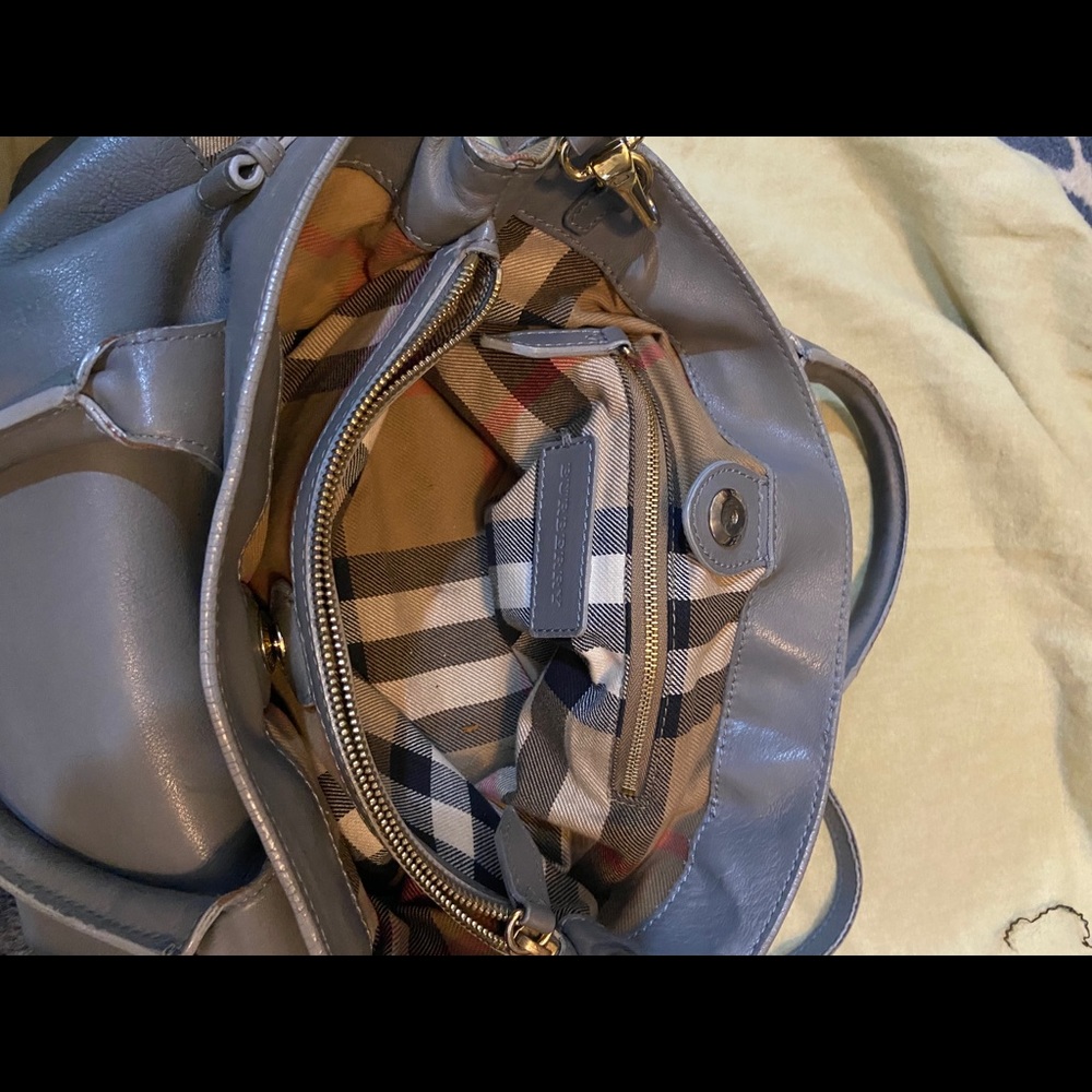 Authentic Burberry Handbag - Picture 9 of 14